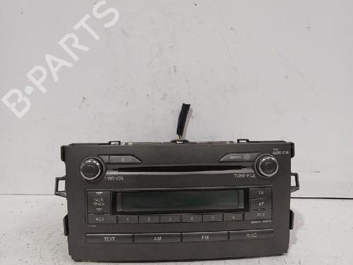 Used Radio Radio TOYOTA AURIS (_E15_) 1.6 (ZRE151_, ZRE151R) (124 hp) 33735069 33735069