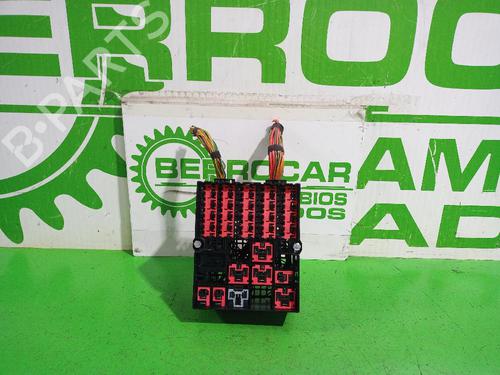 Used Fuse box FORD FIESTA V (JH_, JD_) 1.4 TDCi (68 hp) 31552996