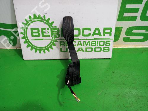 Used Pedal NISSAN QASHQAI II (J11, J11_) 1.3 DIG-T (140 hp) 31548938