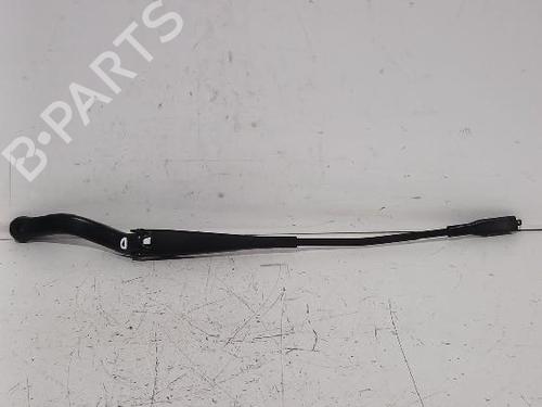 Vindspejlsviskerarm Vindspejlsviskerarm OPEL CORSA E (X15) 1.4 (08, 68) (75 hp) 33746785 33746785