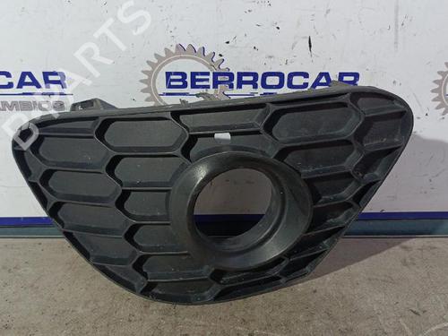 Used Grille ALFA ROMEO GIULIETTA (940_) 1.6 JTDM (940FXD1A) (105 hp) 31570034