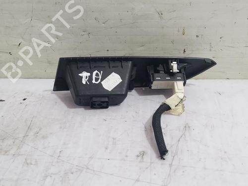 Right rear window switch OPEL CORSA F (P2JO) 1.2 (68) | BP31562706I28