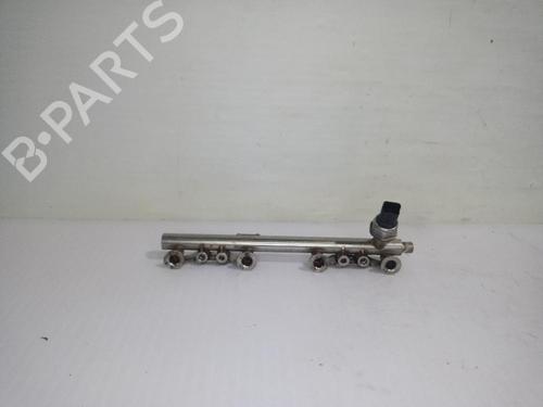 Used Injection rail Injection rail RENAULT MEGANE IV Saloon 1.3 TCe 115 (LVN9) (116 hp) 31558311 31558311