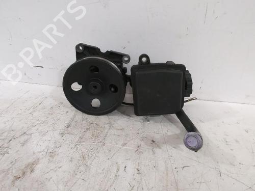 Used Steering pump MERCEDES-BENZ CLK (C209) CLK 240 (209.361) (170 hp) 31564161