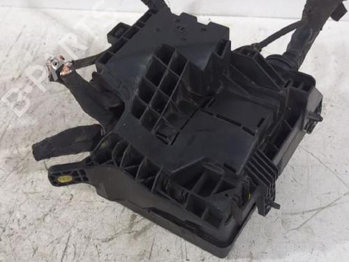 Fuse box KIA CEE'D Hatchback (ED) 1.6 CRDi 90 | BP31566430E1 - Image 2