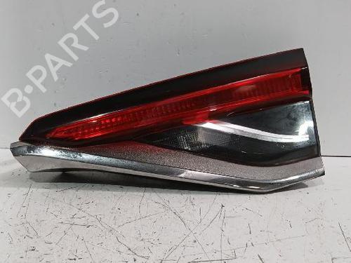 Used Right tailgate light Right tailgate light TOYOTA COROLLA Saloon (_E21_) 1.8 VVTi Hybrid (ZWE211) (122 hp) 33747287 33747287