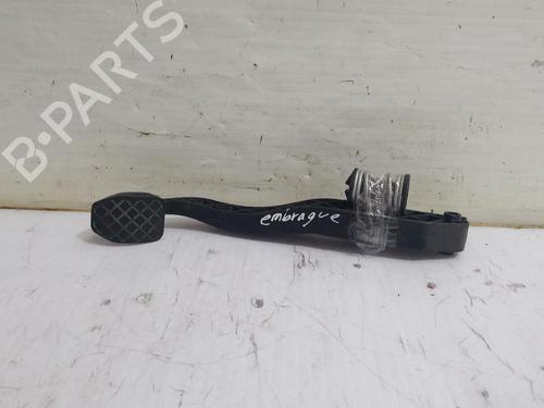 Used Clutch pedal Clutch pedal VW CALIFORNIA T6 Camper (SGC, SGG, SHC) 2.0 TDI (84 hp) 31561443 31561443