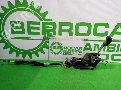 Gear lever PEUGEOT 2008 I (CU_) | BP31677008M90