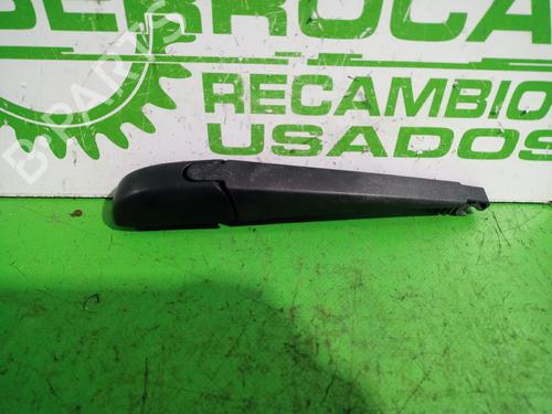rear-windshield-wiper-arm-toyota-auris-_e18_-2012-2013-2014-2015-2016-2017-2018-2019-31547774 main image