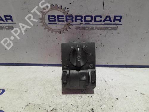 Used Headlight switch OPEL ASTRA G Hatchback (T98) [1998-2009]  31678729