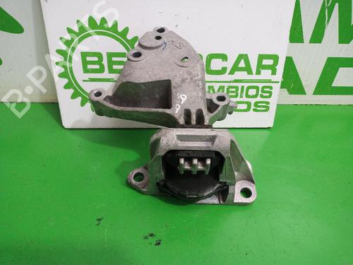 Used Engine mount Engine mount NISSAN QASHQAI II (J11, J11_) 1.3 DIG-T (140 hp) 31548522 31548522