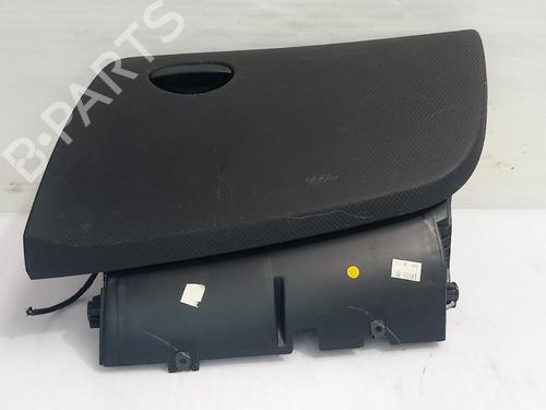 Used Glove box SEAT TOLEDO III (5P2) 2.0 TDI 16V (140 hp) 31557954