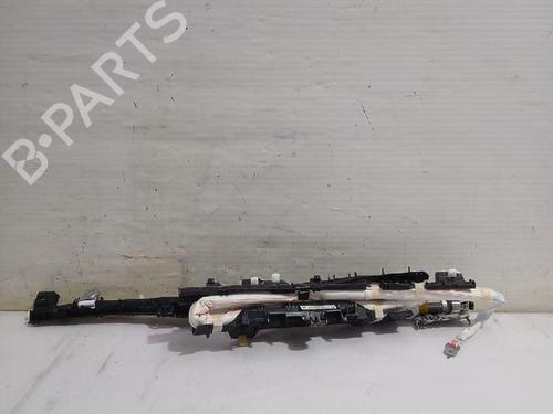 right-curtain-airbag-toyota-corolla-estate-_e21_-2019-31562998 main image