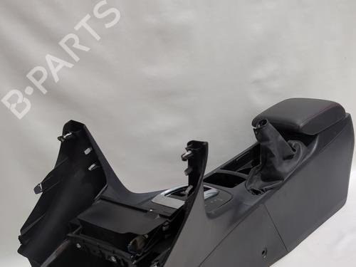 Used Middle console Middle console 38868145 38868145