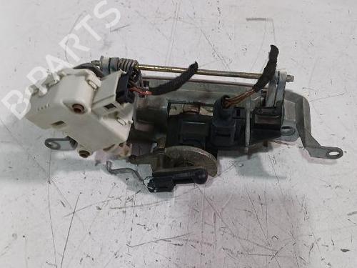 Tailgate handle VW POLO IV Saloon (9N2, 9N4) 1.9 TDI | BP32464151C132