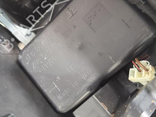 Middle console SEAT LEON (5F1) 1.6 TDI | BP38868333I22 - Image 5