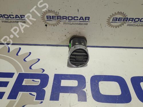 Luchtrooster SEAT EXEO (3R2) 2.0 TDI (143 hp) 31539172