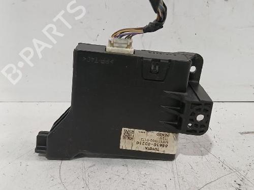 Used Electronic module Electronic module TOYOTA YARIS (_P9_) 1.33 VVT-i (NSP90_, NSP90R) (100 hp) 32466106 32466106