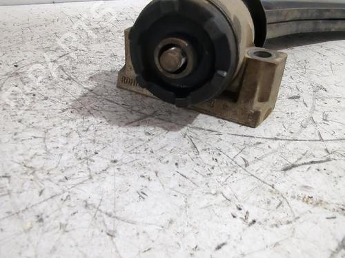 Used Right front suspension arm Right front suspension arm LAND ROVER FREELANDER I (L314) 2.0 Td4 4x4 (109 hp) 33735275 33735275