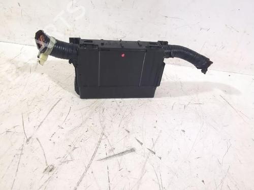 Used Fuse box NISSAN JUKE (F15) 1.5 dCi (110 hp) 32489325