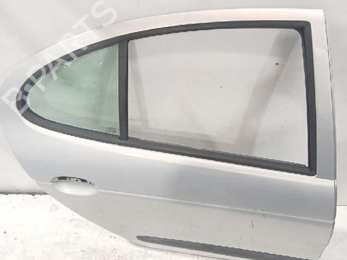 Dør højre bagtil Dør højre bagtil 31565937 31565937