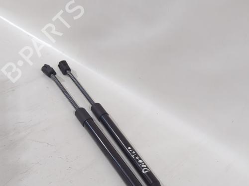Used Hood lift support Hood lift support ALFA ROMEO 147 (937_) 1.9 JTDM 8V (937.AXD1A, 937.AXU1A, 937.BXU1A) (120 hp) 39911797 39911797