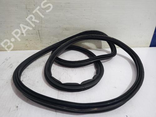 Used Rubber door seal Rubber door seal HYUNDAI ix35 (LM, EL, ELH) 2.0 CRDi 4WD (136 hp) 31562583 31562583