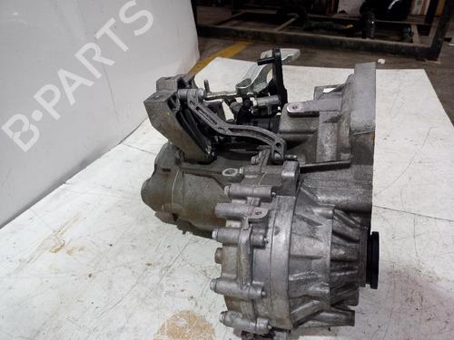 Gearbox VW TOURAN (5T1) 1.6 TDI | BP31555669M3 