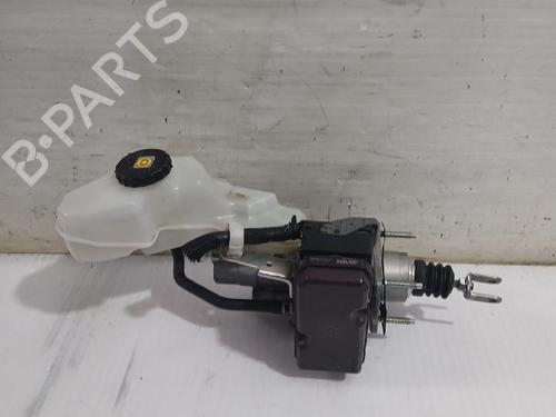 Brake master cylinder TOYOTA COROLLA Estate (_E21_) 1.8 Hybrid (ZWE211W) | BP31563006M77
