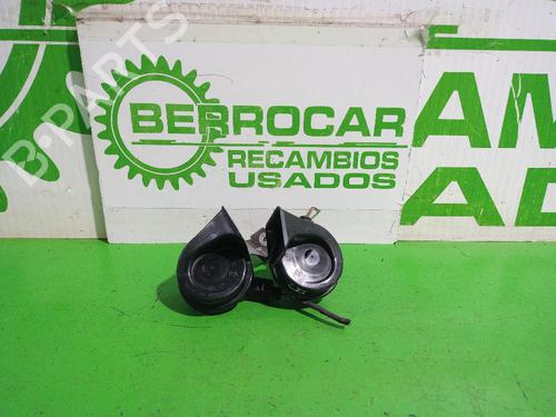 Used Horn VW GOLF VI (5K1) 1.6 TDI (105 hp) 31553650