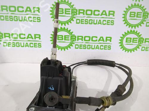 Palanca de cambios RENAULT LAGUNA II (BG0/1_) [2001-2007]  31674020
