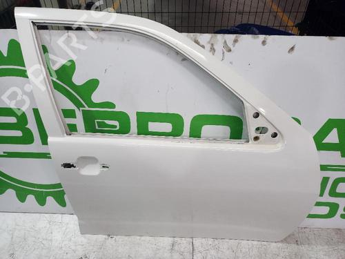 Used Right front door Right front door 31547989 31547989