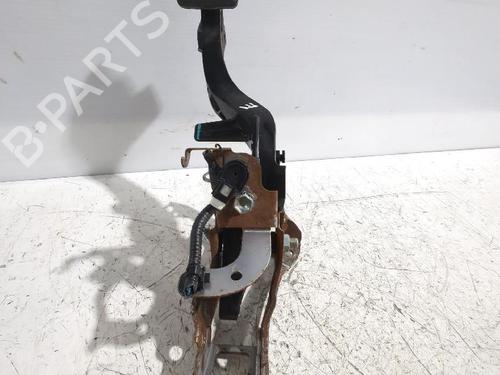 Clutch pedal TOYOTA YARIS (_P9_) 1.33 VVT-i (NSP90_, NSP90R) | BP32466199I13 