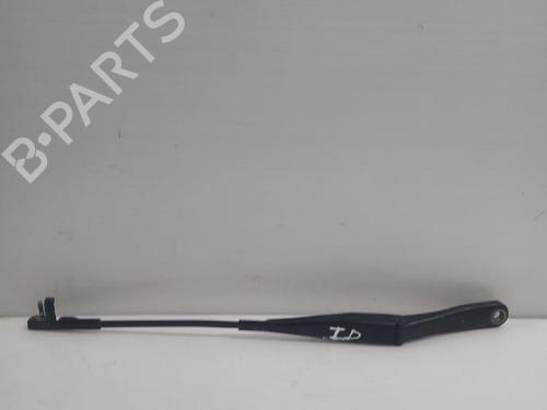 front-windshield-wiper-arm-opel-astra-h-a04-2004-2005-2006-2007-2008-2009-2010-2011-2012-2013-2014-31565292 main image