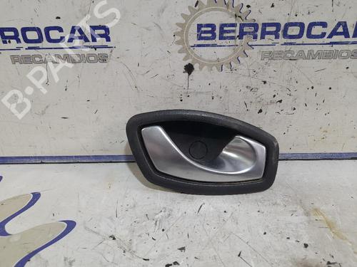 front-right-interior-door-handle-renault-megane-iv-grandtour-k9amn_-2016-31540454 main image