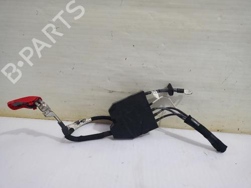 Used Fuse box Fuse box OPEL GRANDLAND / GRANDLAND X (A18, P1UO) 1.5 Turbo D (75) (131 hp) 31560116 31560116
