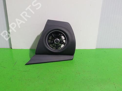 Used Air vent Air vent TOYOTA AURIS (_E18_) 1.8 Hybrid (ZWE186_, ZWE186R) (136 hp) 31554448 31554448