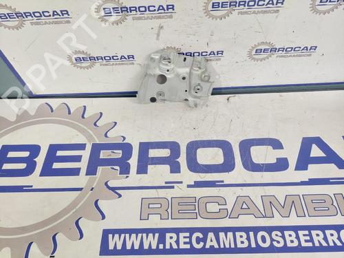 Stütze für MERCEDES-BENZ A-CLASS (W169) A 170 (169.032, 169.332) (116 hp) 31570145