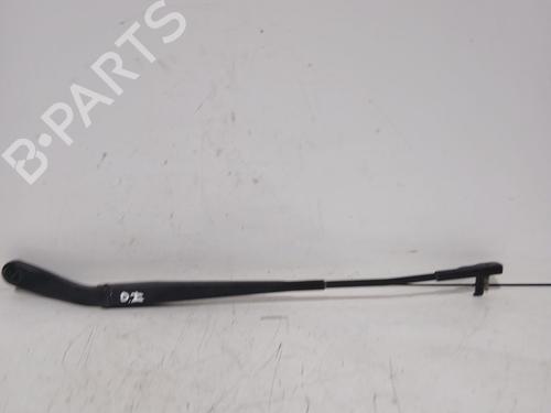 Used Front windshield wiper arm Front windshield wiper arm 38863800 38863800