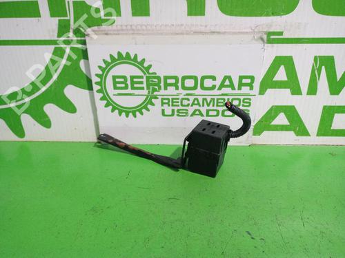 Used Fuse box FORD FIESTA V (JH_, JD_) 1.4 TDCi (68 hp) 31552932