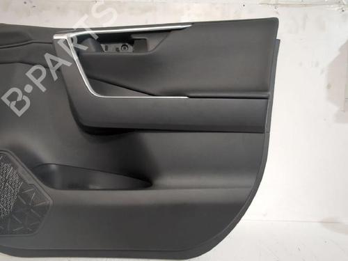 Used Front right panel TOYOTA RAV 4 V (_A5_, _H5_) 2.0 (MXAA52) (175 hp) 31563859