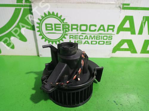 Used Heater blower motor OPEL ZAFIRA A MPV (T98) 2.0 DI 16V (F75) (82 hp) 31552867