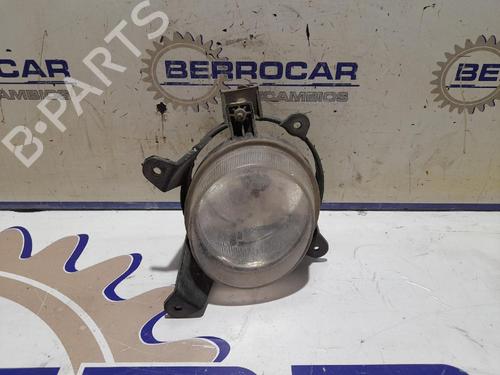 right-front-fog-light-kia-carens-ii-mpv-fj-2002-2003-2004-2005-2006-2007-2008-2009-2010-2011-2012-2013-31673274 main image