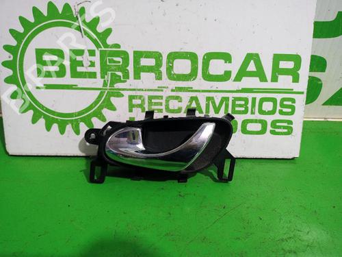Used Rear left interior door handle NISSAN QASHQAI II (J11, J11_) 1.3 DIG-T (140 hp) 31548909