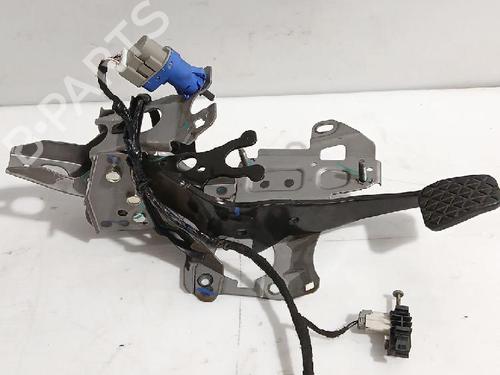 Used Break pedal Break pedal FORD KA+ III (UK, FK) 1.2 (70 hp) 31565650 31565650