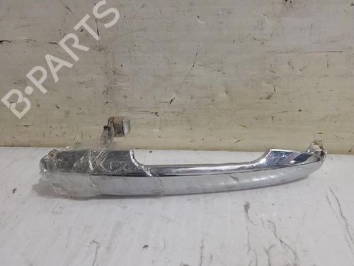 front-right-exterior-door-handle-kia-carens-iii-mpv-un-2006-2007-2008-2009-2010-2011-2012-2013-31563980 main image