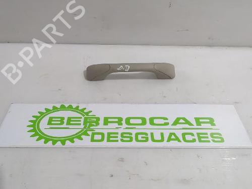 interior-roof-handle-dacia-duster-hm_-2017-32462653 main image