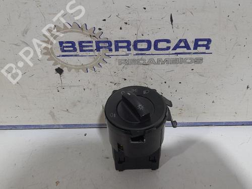 Used Headlight switch Headlight switch VW POLO IV (9N_, 9A_) 1.4 TDI (70 hp) 31540349 31540349