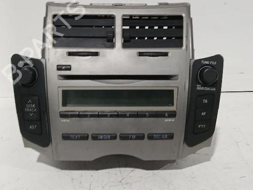 Used Radio TOYOTA YARIS (_P9_) 1.33 VVT-i (NSP90_, NSP90R) (100 hp) 32466204