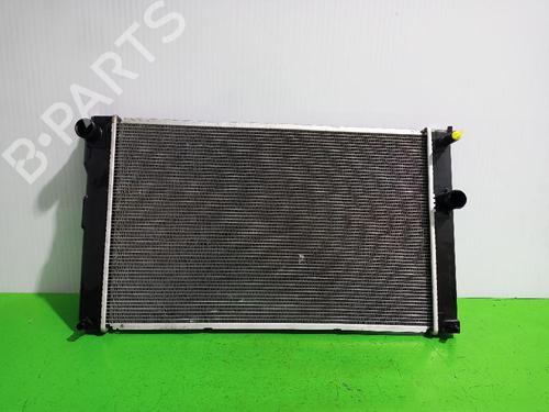Used Water radiator TOYOTA AURIS (_E18_) 1.8 Hybrid (ZWE186_, ZWE186R) (136 hp) 31554416